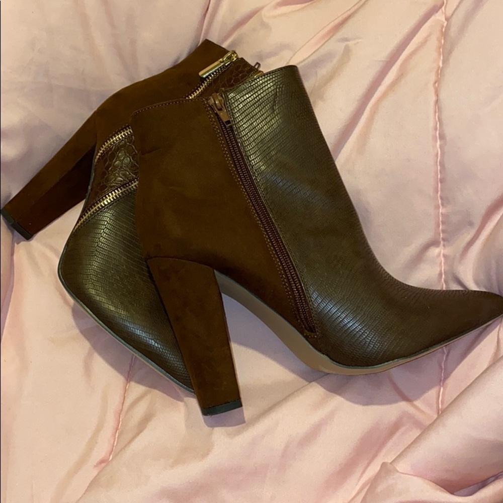 Brownie leather heels
